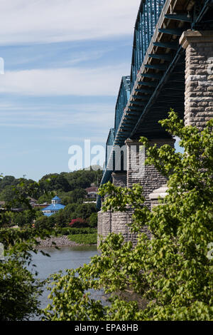 Le Walnut Street Bridge sur la rivière Tennessee Banque D'Images