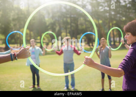 Cercle cercle en plastique connecté l'équipe Banque D'Images