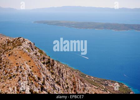 Hvar, Croatie, une vue sur le continent depuis le sommet de l'île. Banque D'Images