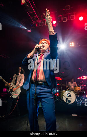 My Chemical Romance ancien chanteur Gerard Way sur sa première tournée solo effectuant au KOKO à Londres avec : Gerard Way, où : London, Royaume-Uni Quand : 10 novembre 2014 Source : WENN.com Banque D'Images