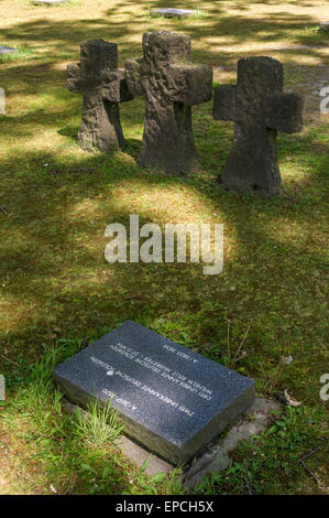 La Première Guerre mondiale Le cimetière militaire allemand de Langemark dans l'ouest de la Belgique en Flaaderen Banque D'Images