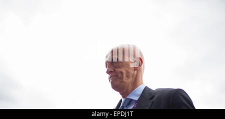 L'ancien arbitre italien Pierluigi Collina dans le stade lors de la Women's Champions League match final entre FFC Francfort et Paris Saint Germain au Friedrich Ludwig Jahn Sportpark à Berlin, Allemagne, 14 mai 2015. Photo : Lukas Schulze/dpa Banque D'Images