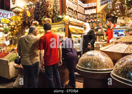 Dans le marché aux épices, Eminönü, Istanbul Banque D'Images