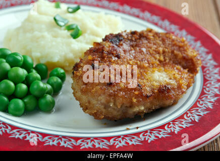 Kotlet schabowy - Polish variété d'escalope panée de porc enrobé de chapelure similaire à escalopes viennoises,[ Banque D'Images