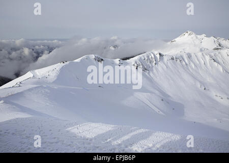 Troisième pic Aigbi dans les montagnes du Caucase. Banque D'Images