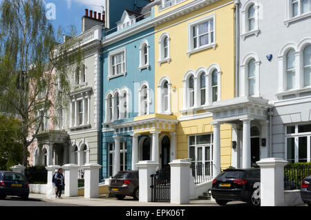 Maisons colorées à Elgin Crescent sur la succession de Ladbroke, Notting Hill, Londres. Banque D'Images