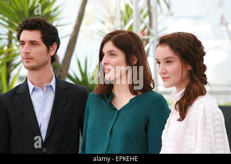 Cannes, France. 19 mai, 2015. Jeremie Elkaim, directeur acteur Valérie Donzelli et l'actrice Marie Demoustie du Marguerite et Julien photo film appel à la 68e Festival de Cannes le mardi 19 mai 2015, Cannes, France. Credit : Doreen Kennedy/Alamy Live News Banque D'Images