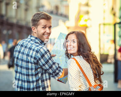 Couple souriant Banque D'Images