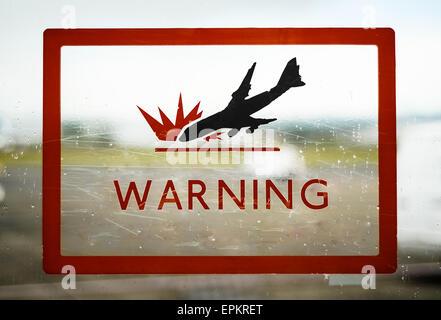 Un panneau d'avertissement de sécurité de l'aéroport de rouge de plantage Avion Banque D'Images