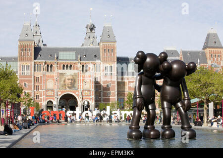 Statue au Rijksmuseum à Amsterdam "Marcher sur l'eau' Banque D'Images