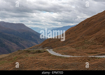 Route vers Queenstown, Otago, île du Sud, Nouvelle-Zélande Banque D'Images