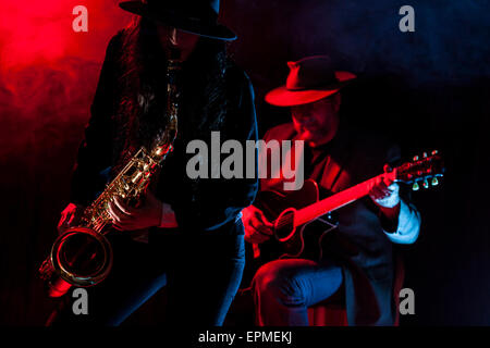 Saxophone et guitare Banque D'Images