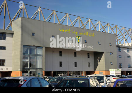 Carrow Road terrain de football Jarrold Stand, accueil des Canaries, Norwich City Football Club à Norfolk, au Royaume-Uni. Banque D'Images