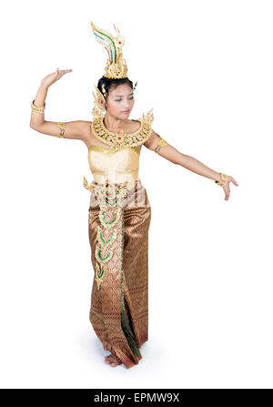 Femme thaïlandaise en costume traditionnel dansant sur fond blanc Banque D'Images