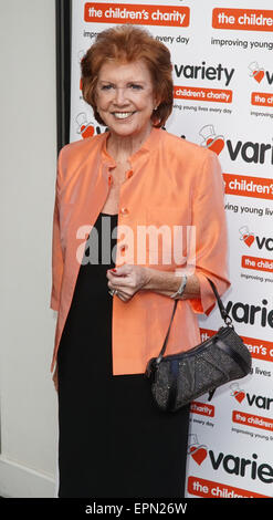 London,UK, 19 mai 2015 : Cilla Black arrive à la "shooting stars" Lancement de livre contient les plus grands moments de la première 65 ans d'ordinateurs de variété au London Film Museum, Londres. Credit : Voir Li/Alamy Live News Banque D'Images