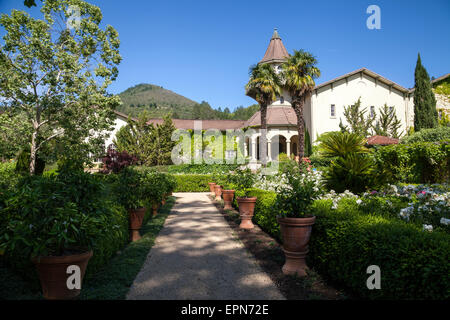 À l'intérieur jardin chateau st. jean estate Vineyard and Winery, Kenwood, Sonoma, California, USA Banque D'Images