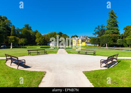 Parc, Palais Hellbrunn, près de Salzbourg, Salzbourg, Autriche Etat Banque D'Images