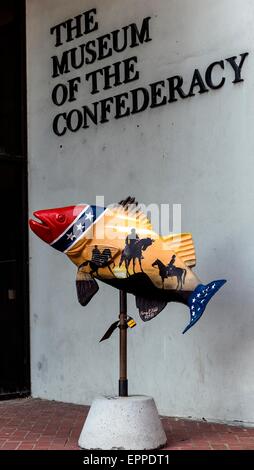 Richmond, Virginia, USA. 20 mai, 2015. L'entrée du musée de la Confédération. Le musée est le principal centre mondial de l'affichage, de l'étude et la préservation de l'histoire et des artefacts des Etats confédérés d'Amérique. © Brian Cahn/ZUMA/Alamy Fil Live News Banque D'Images