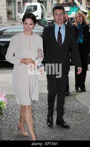Munich, Allemagne. 21 mai, 2015. Le Danish Crown Prince Frederik et Mary, deux visites, Munich, Allemagne le 21 mai 2015. Dpa : Crédit photo alliance/Alamy Live News Banque D'Images