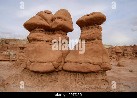 Formations de grès érodées, Goblin Valley State Park, Utah, USA Banque D'Images