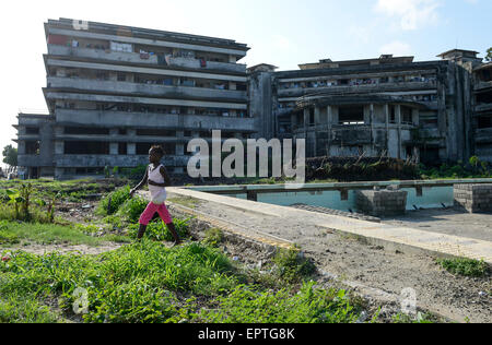 Le MOZAMBIQUE, Beira, le Grande Hotel, ouvert en 1955 au cours du temps colonial portugais, aujourd'hui quelques milliers de sans-abri vivant ici Banque D'Images