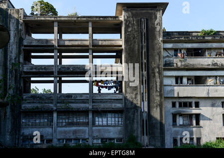 Le MOZAMBIQUE, Beira, le Grande Hotel, ouvert en 1955 au cours du temps colonial portugais, aujourd'hui quelques milliers de sans-abri vivant ici Banque D'Images
