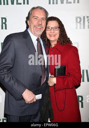 Soirée d'ouverture de la rivière à Broadway Circle in the Square Theatre - Arrivées. Avec : Guest Où : New York, New York, United States Quand : 16 novembre 2014 Crédit : Joseph Marzullo/WENN.com Banque D'Images