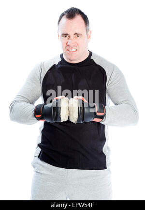 Caucasian boxer 40 ans isolé sur fond blanc Banque D'Images