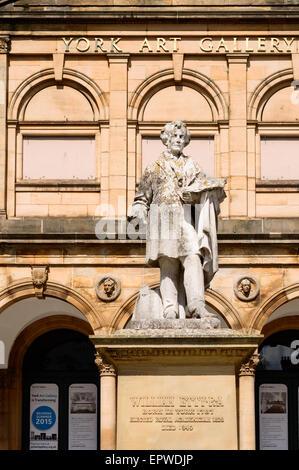 La statue de William Etty en face de la galerie d'Art de New York. Dans la région de York, Angleterre Banque D'Images