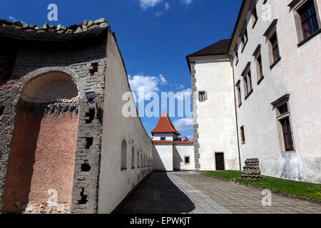 Vieille ville historique de Jindrichuv Hradec, République tchèque, la Bohême du Sud, Château Banque D'Images