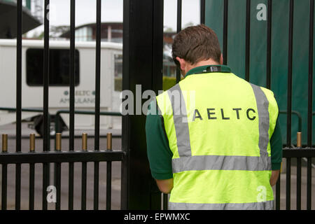 Wimbledon Londres, Royaume-Uni. 22 mai, 2015. Obtenez les préparatifs en cours avec cinq semaines jusqu'au début de la 2015 de Wimbledon le 29 juin Crédit : amer ghazzal/Alamy Live News Banque D'Images