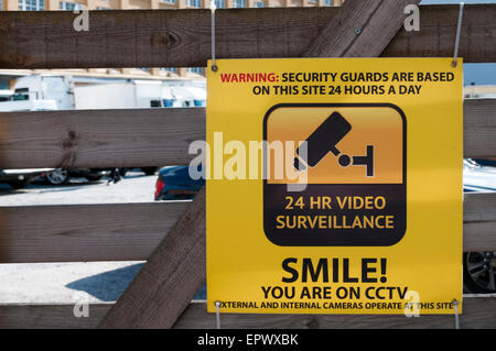 24 Surveillance vidéo Rh sourire ! Vous êtes sur CCTV signe. Banque D'Images