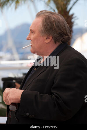 Cannes, France. 22 mai, 2015. L'acteur Gérard Depardieu à la vallée de l'amour photo film appel à la 68e Festival de Cannes vendredi 22 mai 2015, Cannes, France. Credit : Doreen Kennedy/Alamy Live News Banque D'Images