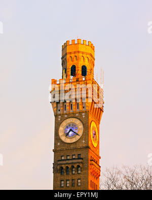 Emerson Bromo-Seltzer Tower dans le centre-ville de Baltimore. Banque D'Images