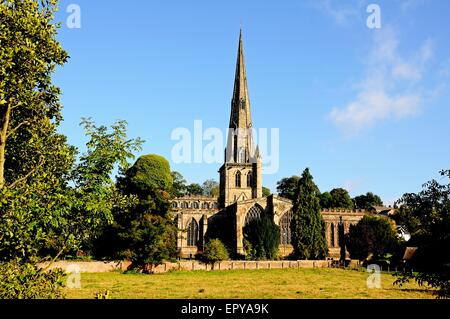 Église paroissiale de saint Oswald, ashbourne, Derbyshire, Angleterre, Royaume-Uni, Europe de l'ouest. Banque D'Images