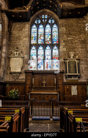 À l'intérieur de l'église paroissiale de St Laurence dans Ludlow Shropshire Banque D'Images