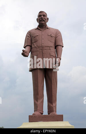 Statue de premier premier ministre Don Stephen Senanayake, Polonnaruwa, Sri Lanka, Asie, Banque D'Images