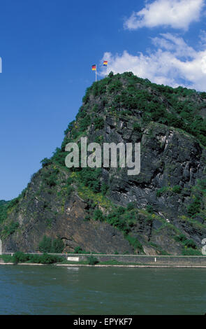 DEU, l'Allemagne, la Loreley rocher au bord du Rhin. DEU, Deutschland, Loreleyfelsen am Rhein. Banque D'Images