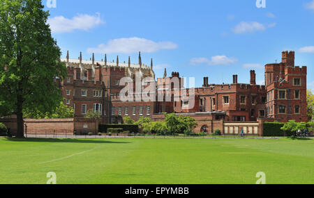 Partie d'Eton College vue depuis les terrains de jeu Banque D'Images