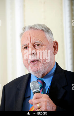 Terry Waite au déjeuner littéraire Oldie 19/5/15 Banque D'Images