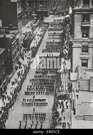 Un défilé de la Protection civile - New York Business men, cent cinquante thoudand, forte de mars 5e Avenue, manifestant pour la protection civile 1917 Banque D'Images