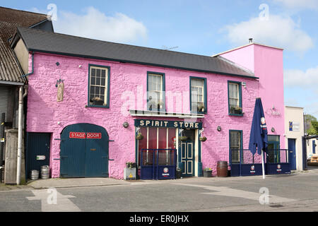 Esprit pub magasin à Dundalk, Irlande Banque D'Images