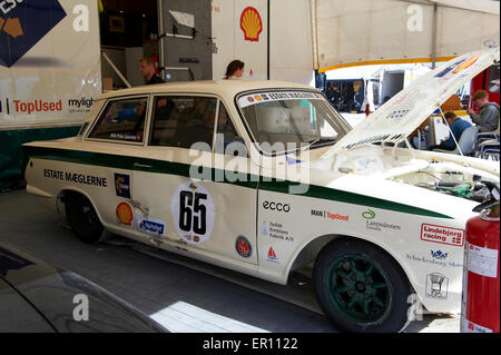 Aarhus, Danemark. 24 mai, 2015. Son Altesse Royale le Prince Joachim est une passionnée de la race driver. Dans sa course Lotus Cortina blanc, il l'a fait jusqu'à la tribune et a reçu un trophée cette journée ensoleillée en mai Crédit : Brian Bjeldbak/Alamy Live News Banque D'Images