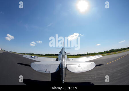 Concord, NC, USA. 24 mai, 2015. Concord, NC - 24 mai 2015 : effectuer un survol d'avions militaires avant le début de la Coca Cola 600 à Charlotte Motor Speedway à Concord, NC. Credit : csm/Alamy Live News Banque D'Images