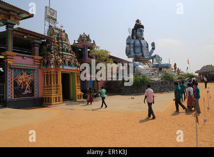 Statue de Shiva Koneswaram Kovil temple hindou, Trincomalee, Sri Lanka, Asie Banque D'Images