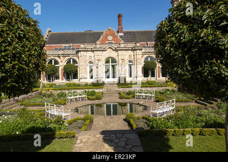 Le jardin blanc, Somerleyton Hall Country House, près de Lowestoft, Suffolk, Angleterre, RU Banque D'Images