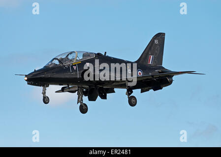 XX161 T1 Hawk avion à réaction rapide RAF Valley Anglesey au nord du Pays de Galles UK arrivée landing Banque D'Images