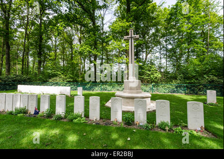 Cimetière militaire de Toronto Avenue, au bois de Ploegsteert Banque D'Images