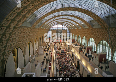 L'intérieur du Musée d'Orsay Paris Banque D'Images