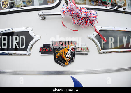 Bus vintage. Devant une gamme Leyland 1951, bus Royal Tiger vintage. Banque D'Images